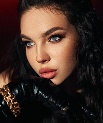 Раисенька, 19 лет